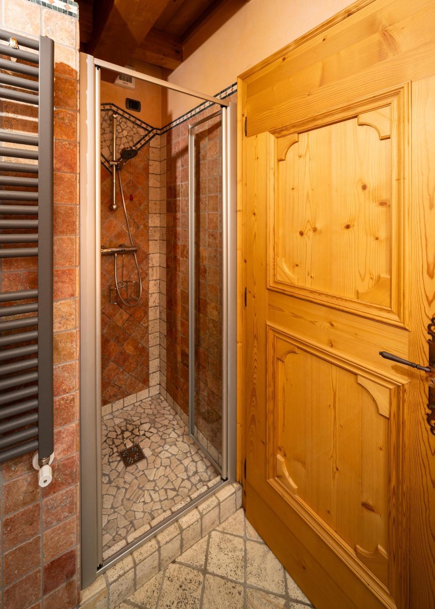 Appartamento Casa Monica Ledro Attico Mezzolago Esterno foto